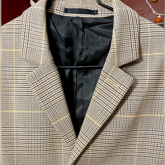 H&M Mens coat like new! - Picture 2 of 3